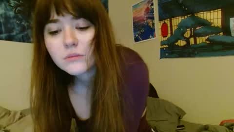 PilloGoddess online show from February 3, 2025, 9:41 am