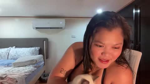 Snapshot of pinay_feb chatting on September 13, 2025, 2:22 am Hot Feb online show from September 13, 2025, 2:22 am