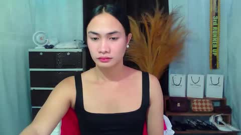 Snapshot of pinaycutie_jilian chatting on October 7, 2025, 10:51 pm jilian online show from October 7, 2025, 10:51 pm