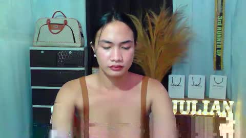 Snapshot of pinaycutie_jilian chatting on October 10, 2025, 12:04 pm jilian online show from October 10, 2025, 12:04 pm