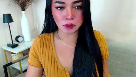 Snapshot of pinaymorena69 chatting on December 28, 2024, 9:19 pm Just cath  online show from December 28, 2024, 9:19 pm