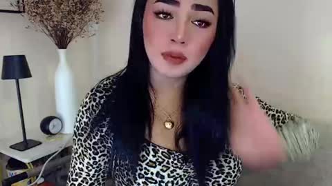 Snapshot of pinaymorena69 chatting on February 4, 2025, 8:35 am Just cath  online show from February 4, 2025, 8:35 am