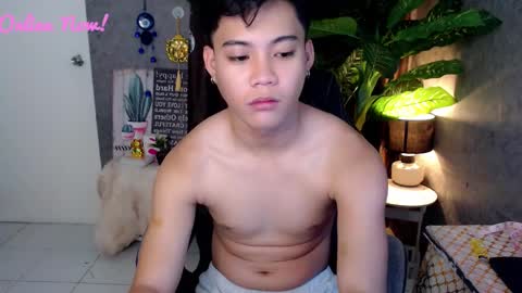 Snapshot of playful_kenzo chatting on December 3, 2024, 10:39 am Kenzo online show from December 3, 2024, 10:39 am