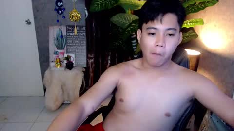 Snapshot of playful_kenzo chatting on January 16, 2025, 7:31 pm Kenzo online show from January 16, 2025, 7:31 pm