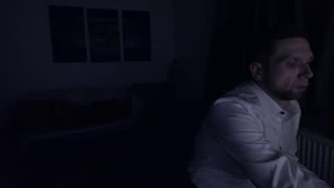 Snapshot of plboy23 chatting on December 31, 2024, 11:28 pm Hello ask me . Im glad to see you here in my room. Welcome PVT is open online show from December 31, 2024, 11:28 pm