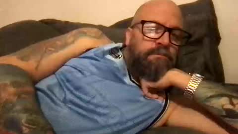 Snapshot of pleasesitonmycock chatting on February 3, 2025, 9:52 am PleaseSitOnMyCock online show from February 3, 2025, 9:52 am