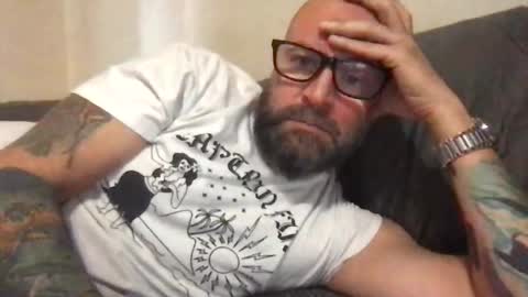 Snapshot of pleasesitonmycock chatting on February 28, 2025, 5:26 pm PleaseSitOnMyCock online show from February 28, 2025, 5:26 pm