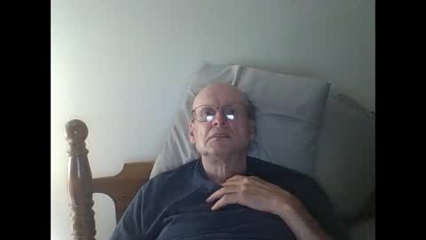 Snapshot of pmb11 chatting on September 18, 2025, 4:47 am trek 11 online show from September 18, 2025, 4:47 am