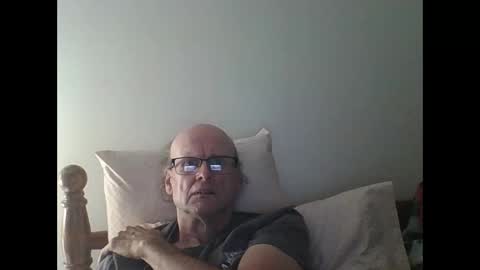 Snapshot of pmb11 chatting on October 9, 2025, 7:12 pm trek 11 online show from October 9, 2025, 7:12 pm