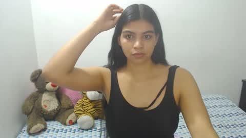 Snapshot of pocahontas_princess__ chatting on March 10, 2025, 2:59 pm Pocahontas online show from March 10, 2025, 2:59 pm