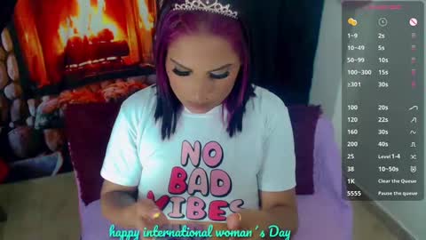 Snapshot of pocahontasexxy chatting on March 9, 2025, 12:00 am DaniellaBaby online show from March 9, 2025, 12:00 am