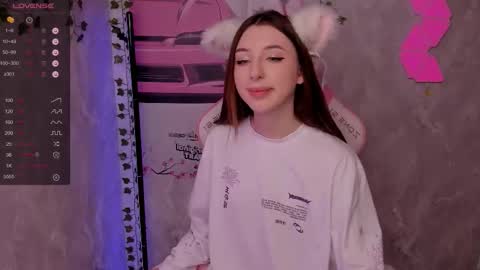 Snapshot of pollyhill1 chatting on October 25, 2025, 9:39 am       online show from October 25, 2025, 9:39 am