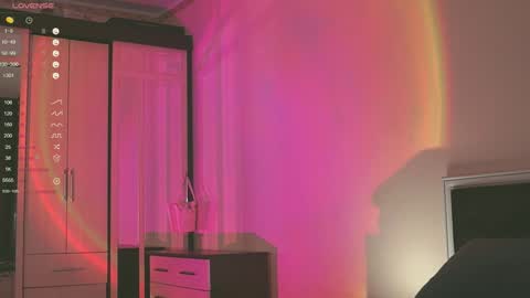 Snapshot of polusladkoye chatting on January 15, 2025, 9:09 pm Megan.online  online show from January 15, 2025, 9:09 pm