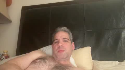 Snapshot of ponchynyc chatting on October 28, 2025, 7:27 pm PONCH online show from October 28, 2025, 7:27 pm