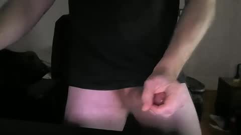 Snapshot of pornaddicted8 chatting on December 3, 2024, 12:46 am i heart porn online show from December 3, 2024, 12:46 am