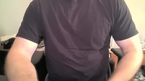 Snapshot of pornaddicted8 chatting on January 8, 2025, 5:05 pm i heart porn online show from January 8, 2025, 5:05 pm