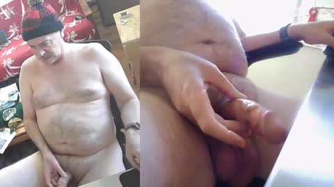 Snapshot of portlandjacob chatting on January 8, 2025, 6:52 pm portlandjacob online show from January 8, 2025, 6:52 pm