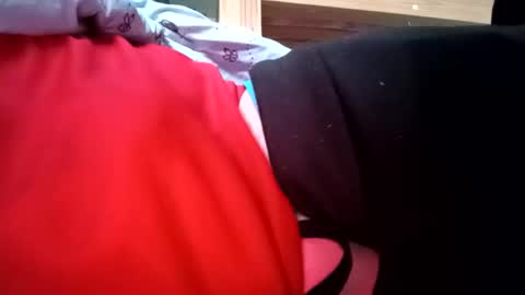 Snapshot of poskairmantas76 chatting on November 10, 2025, 6:12 am poskairmantas76 online show from November 10, 2025, 6:12 am