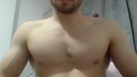 Snapshot of preettyboyx chatting on December 12, 2024, 7:59 pm JUAN online show from December 12, 2024, 7:59 pm