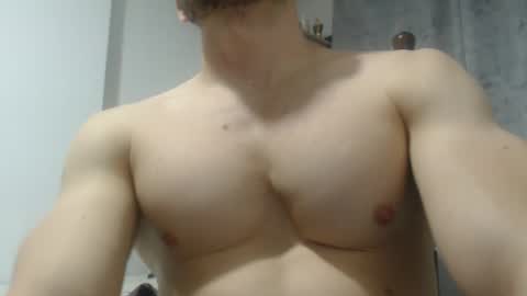 Snapshot of preettyboyx chatting on December 30, 2024, 1:48 am JUAN online show from December 30, 2024, 1:48 am