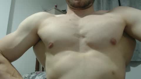 Snapshot of preettyboyx chatting on January 18, 2025, 2:03 am JUAN online show from January 18, 2025, 2:03 am