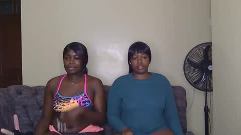 Snapshot of preetycookie chatting on January 26, 2025, 3:17 am Lilly online show from January 26, 2025, 3:17 am