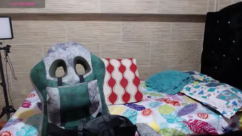 Snapshot of pretty_cristal22 chatting on January 7, 2025, 11:56 pm pretty_cristal22 online show from January 7, 2025, 11:56 pm