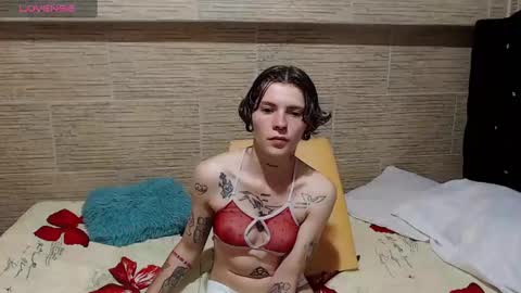 Snapshot of pretty_cristal22 chatting on February 10, 2025, 10:51 pm pretty_cristal22 online show from February 10, 2025, 10:51 pm