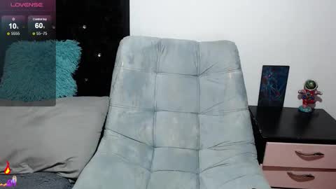 Snapshot of pretty_cristal22 chatting on September 16, 2025, 11:55 am pretty_cristal22 online show from September 16, 2025, 11:55 am