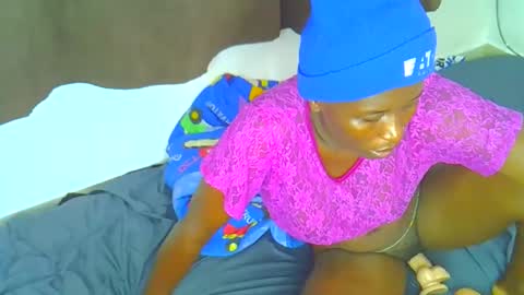 Snapshot of pretty_ebony_dolls chatting on September 18, 2025, 8:33 pm riri online show from September 18, 2025, 8:33 pm