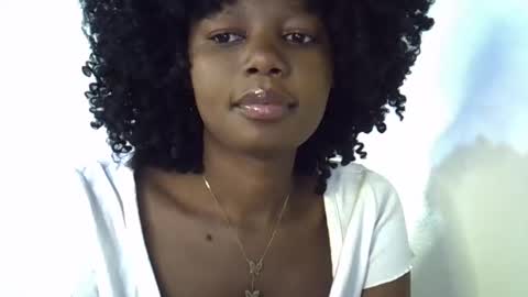 Kelen online show from January 21, 2025, 11:24 pm