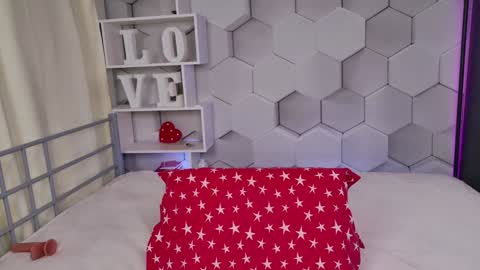 Snapshot of pretty_marta chatting on February 1, 2025, 8:08 am Pretty Marta online show from February 1, 2025, 8:08 am