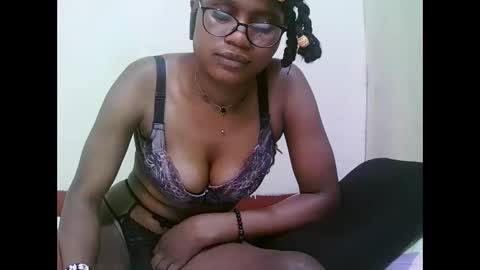 Snapshot of pretty_mellan chatting on January 21, 2025, 11:45 pm pretty_mellan online show from January 21, 2025, 11:45 pm