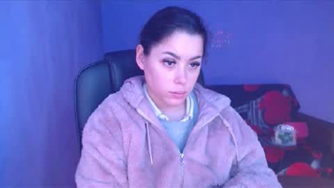 Snapshot of prettyjulliette chatting on January 14, 2025, 10:59 am prettyjulliette online show from January 14, 2025, 10:59 am