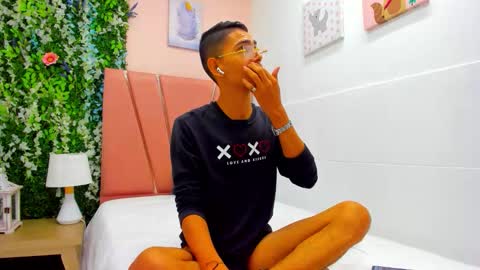 Snapshot of princcsjoel chatting on September 23, 2025, 9:18 pm princcsjoel online show from September 23, 2025, 9:18 pm