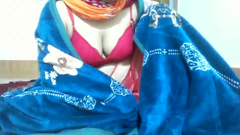 Snapshot of priyonti34 chatting on December 6, 2024, 2:02 am Priyonti ganguli online show from December 6, 2024, 2:02 am