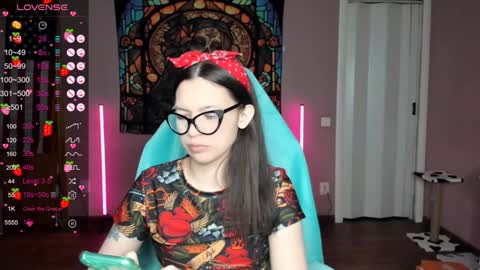 Snapshot of project_hisoka44 chatting on February 5, 2025, 2:37 pm Di online show from February 5, 2025, 2:37 pm