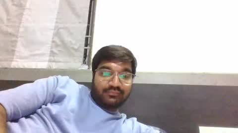 Snapshot of ptl1711 chatting on January 29, 2025, 5:13 pm ptl1711 online show from January 29, 2025, 5:13 pm