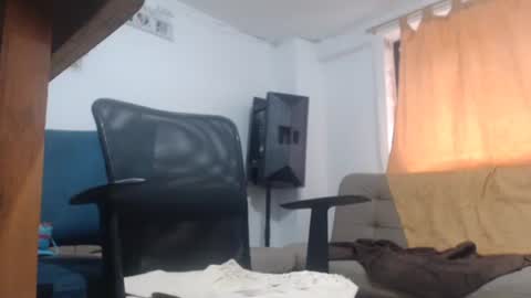 Snapshot of pummpummm chatting on September 18, 2025, 11:45 am pummpummm online show from September 18, 2025, 11:45 am