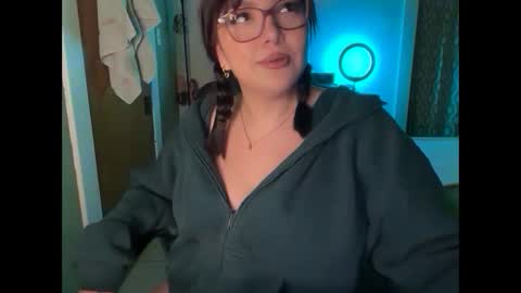 Snapshot of pumpkin_bunny chatting on October 18, 2025, 12:13 am Pumpkin bunny online show from October 18, 2025, 12:13 am