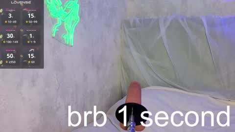 Snapshot of pussy_asmr chatting on September 27, 2025, 6:13 pm Monica online show from September 27, 2025, 6:13 pm