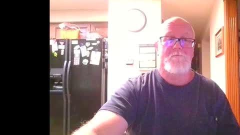 Snapshot of pussylover1365 chatting on October 22, 2025, 9:36 pm pussylover1365 online show from October 22, 2025, 9:36 pm