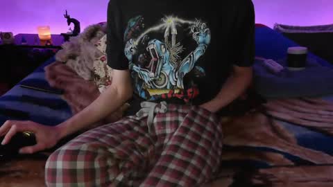 Snapshot of pussylover2182 chatting on February 11, 2025, 6:08 am pussylover2182 online show from February 11, 2025, 6:08 am