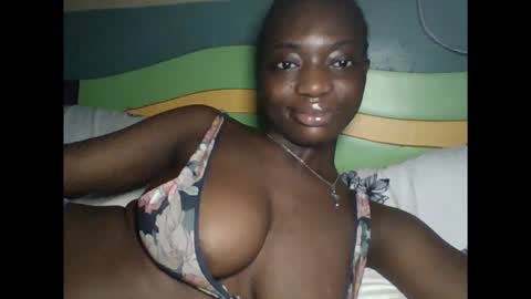 Snapshot of pweedy_ora chatting on October 5, 2025, 10:13 am ora online show from October 5, 2025, 10:13 am