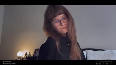 Snapshot of quack__quack chatting on September 26, 2025, 2:54 pm online show from September 26, 2025, 2:54 pm