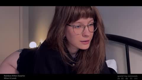 Snapshot of quack__quack chatting on October 2, 2025, 3:08 pm online show from October 2, 2025, 3:08 pm