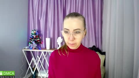 Snapshot of queen_a_n_i chatting on December 8, 2024, 7:37 am A N I  Ill be here on December 1st online show from December 8, 2024, 7:37 am