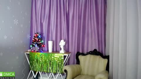 Snapshot of queen_a_n_i chatting on December 13, 2024, 10:30 am A N I  Ill be here on December 1st online show from December 13, 2024, 10:30 am