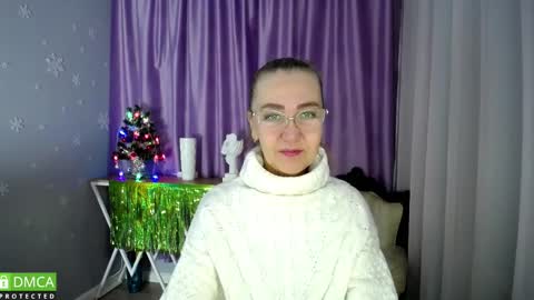 Snapshot of queen_a_n_i chatting on January 10, 2025, 9:13 am A N I  Ill be here on December 1st online show from January 10, 2025, 9:13 am