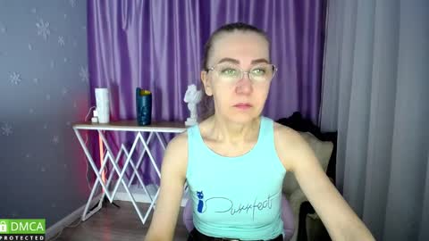 Snapshot of queen_a_n_i chatting on January 31, 2025, 8:43 am A N I  Ill be here on December 1st online show from January 31, 2025, 8:43 am